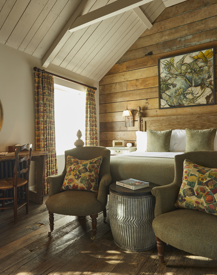 Comfy Luxe Rooms